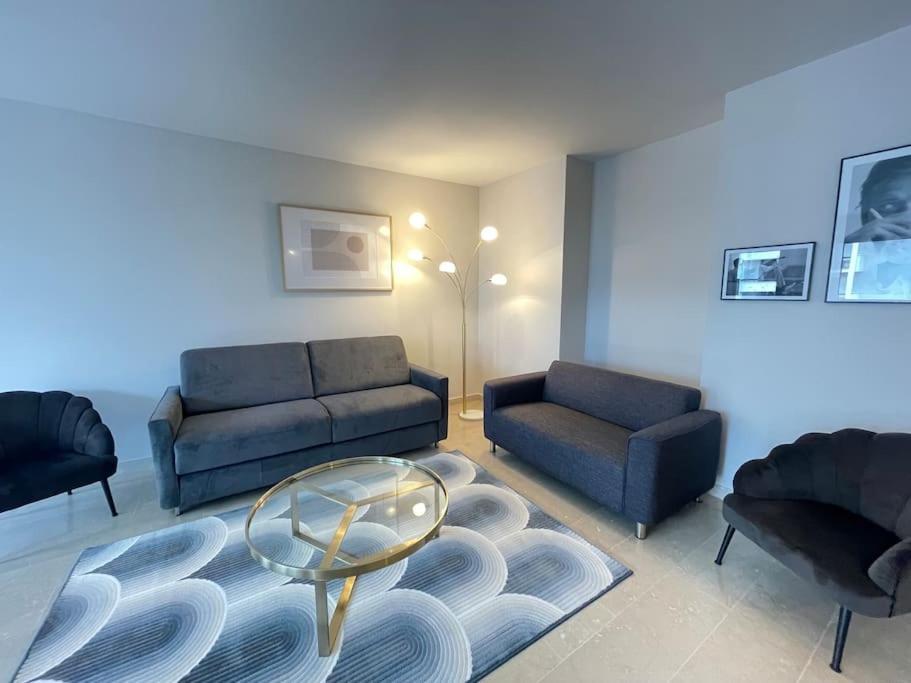 Le Mont-Veyrier, Parking Et Vue Apartment อานซี ภายนอก รูปภาพ