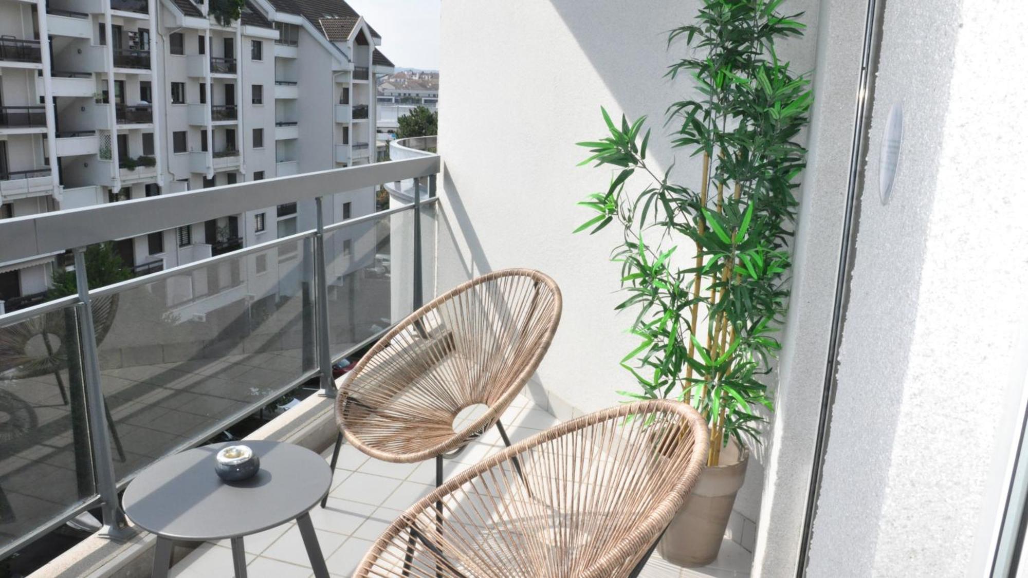Le Mont-Veyrier, Parking Et Vue Apartment อานซี ภายนอก รูปภาพ